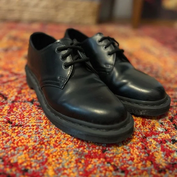 Dr. Martens Black 1461 MONO SMOOTH LEATHER OXFORD SHOES - Picture 4 of 8